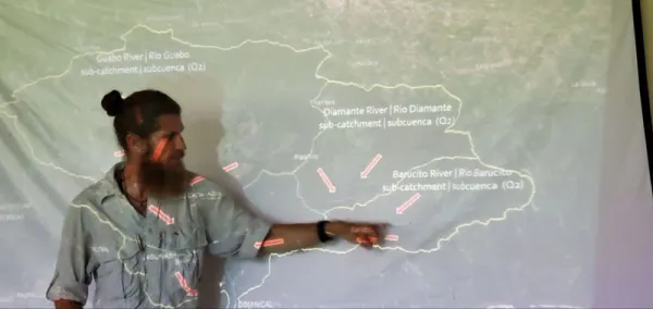 Cameron von Bratt presenting the Baru sub-catchment map to neighbors